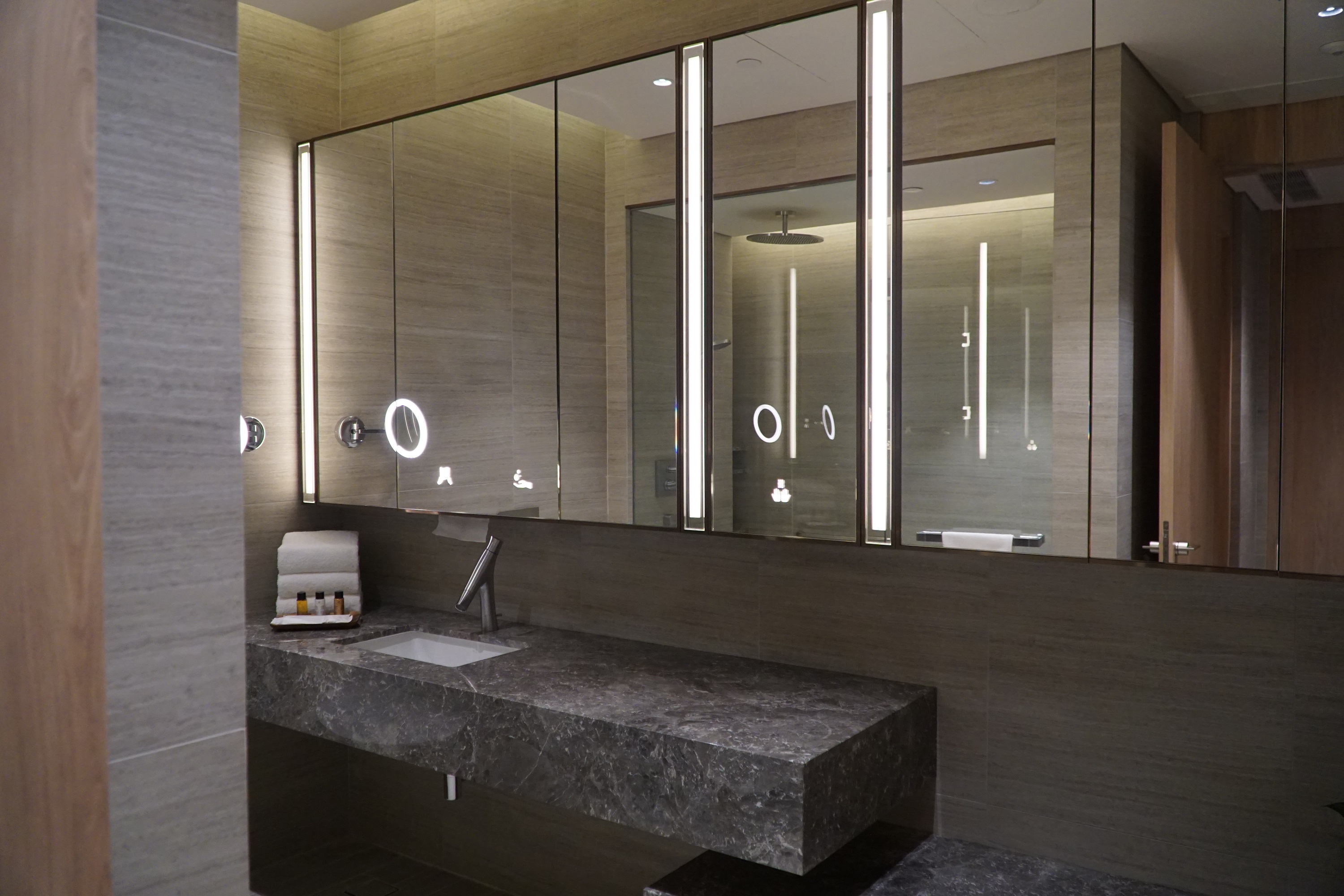 Changi Lounge Singapore Changi Airport